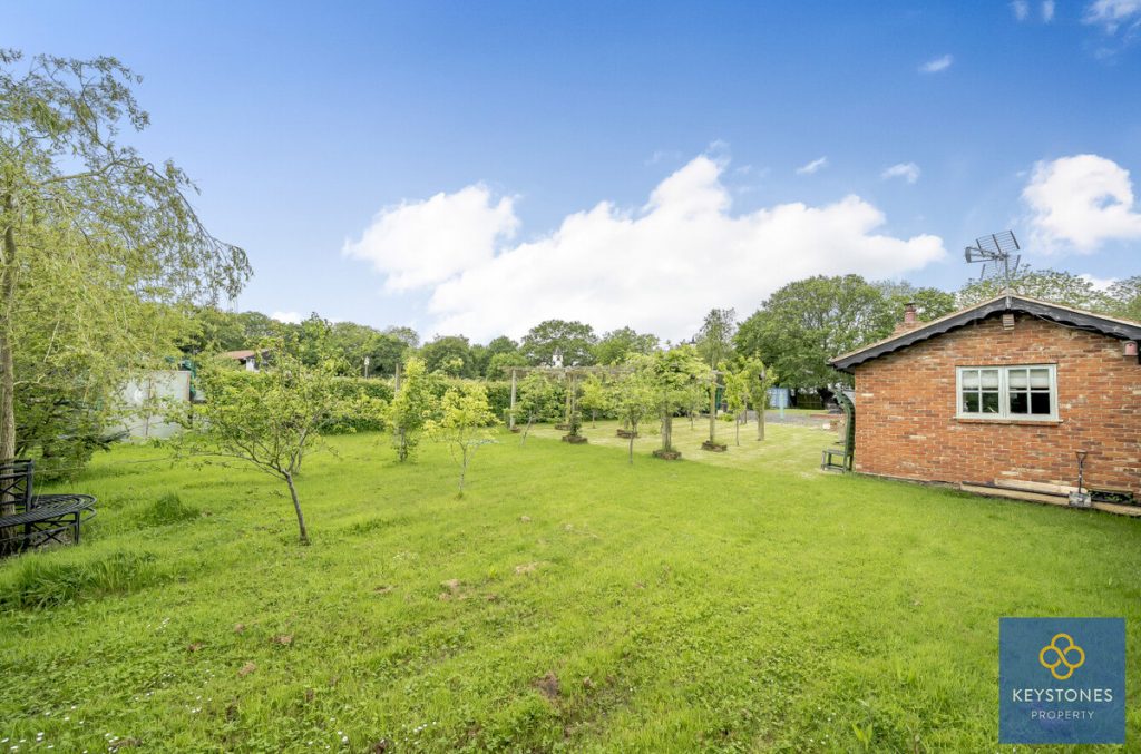 Curtis Mill Lane, Navestock, RM4 Keystones Property