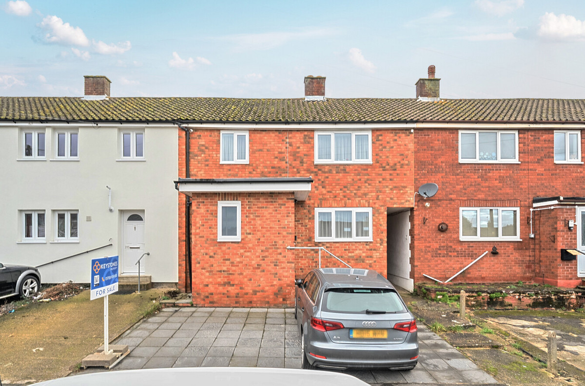 Lodge Lane, Collier Row, RM5